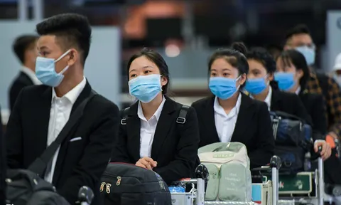 Chuyến bay thương mại quốc tế đầu tiên trở lại sau dịch